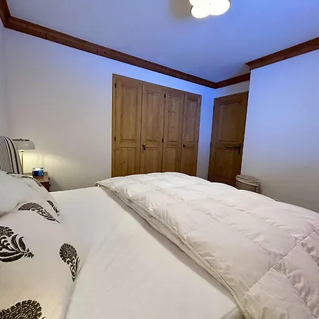 Apartment Beautiful Flat With Traditional Architecture *