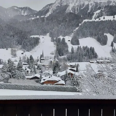 Beautiful Flat With Traditional Architecture
