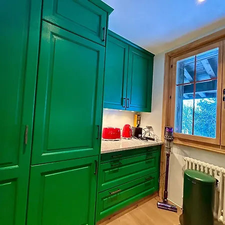 Beautiful Flat With Traditional Architecture *